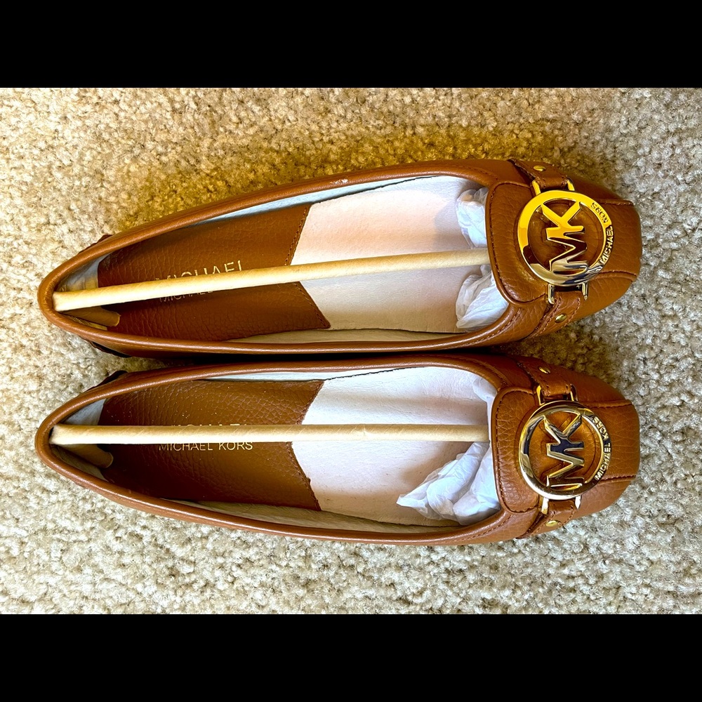 SOLD Michael Kors